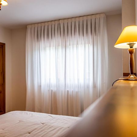 Hostal Restaurante Ventasierra Valdoré エクステリア 写真