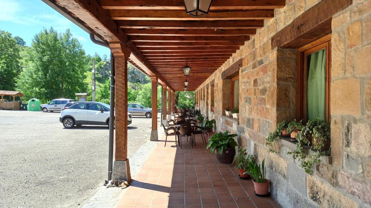 Hostal Restaurante Ventasierra Valdoré エクステリア 写真