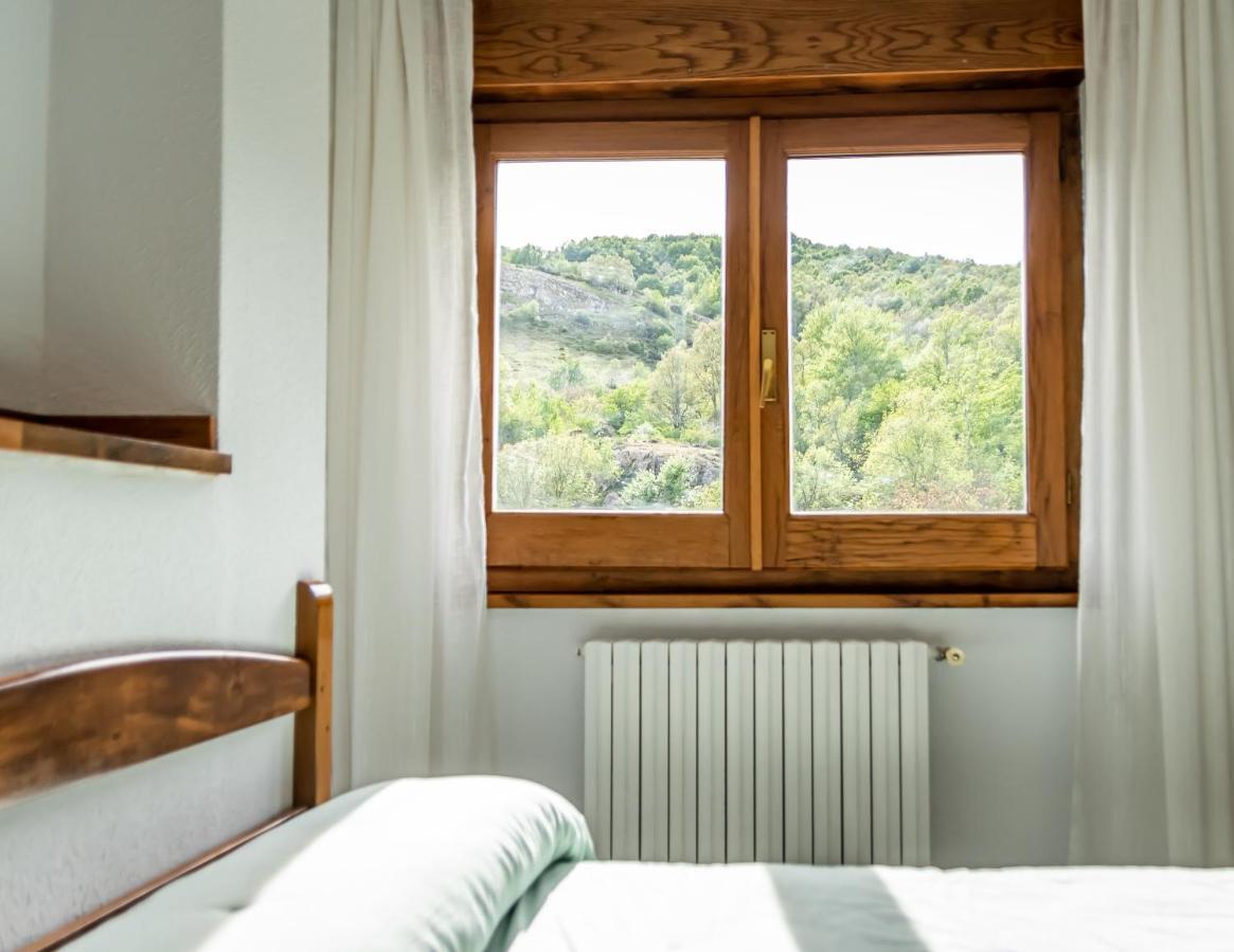 Hostal Restaurante Ventasierra Valdoré エクステリア 写真