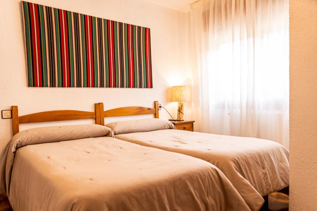 Hostal Restaurante Ventasierra Valdoré エクステリア 写真