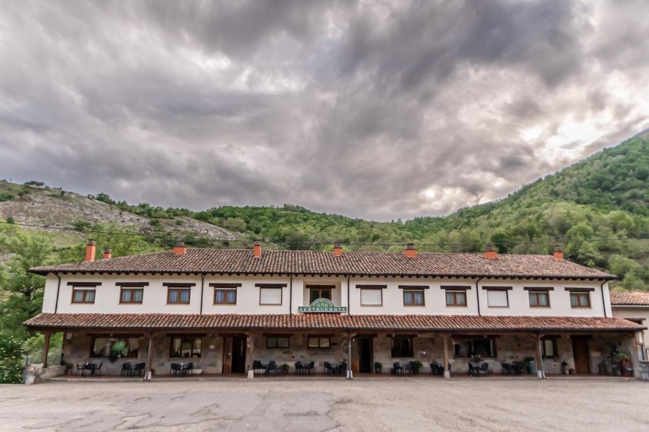 Hostal Restaurante Ventasierra Valdoré エクステリア 写真
