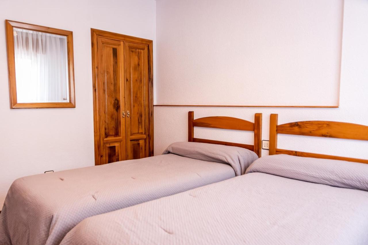 Hostal Restaurante Ventasierra Valdoré エクステリア 写真