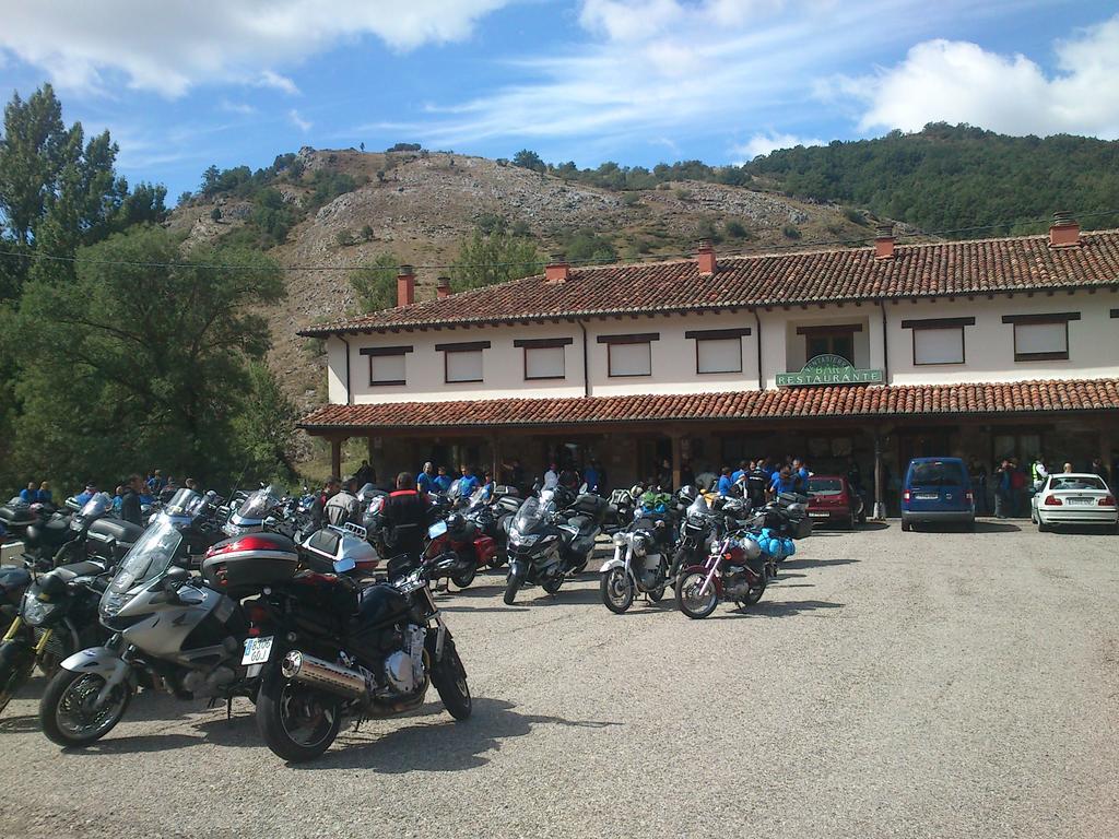 Hostal Restaurante Ventasierra Valdoré エクステリア 写真